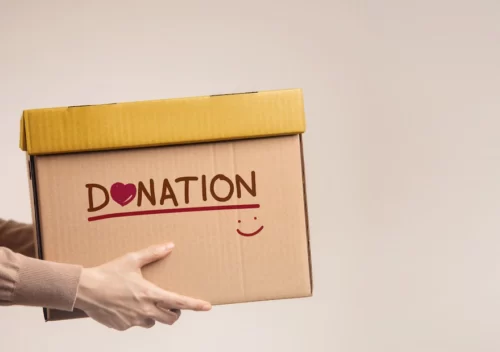 perbedaan platform donasi online dan yayasan donasi konvensional