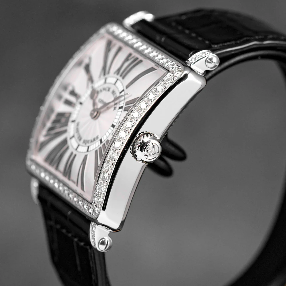 Master Square Silver Index Dial Diamond Bezel di OMNILUXE