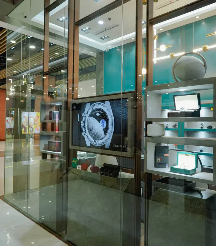 Lokasi Toko Jam Tangan Mewah ONELUXE