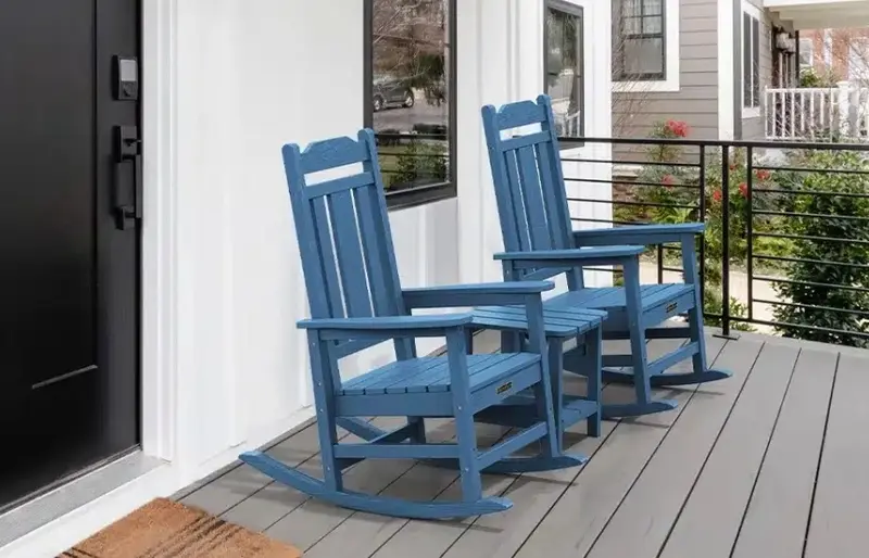 Kursi Goyang Luar Ruangan untuk Relaksasi