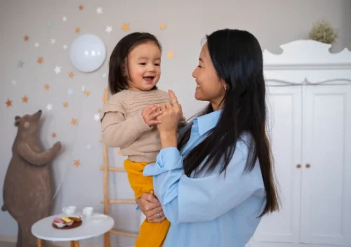 Langkah Terbaik Menangani Anak 3 Tahun Belum Bisa Bicara di Rumah